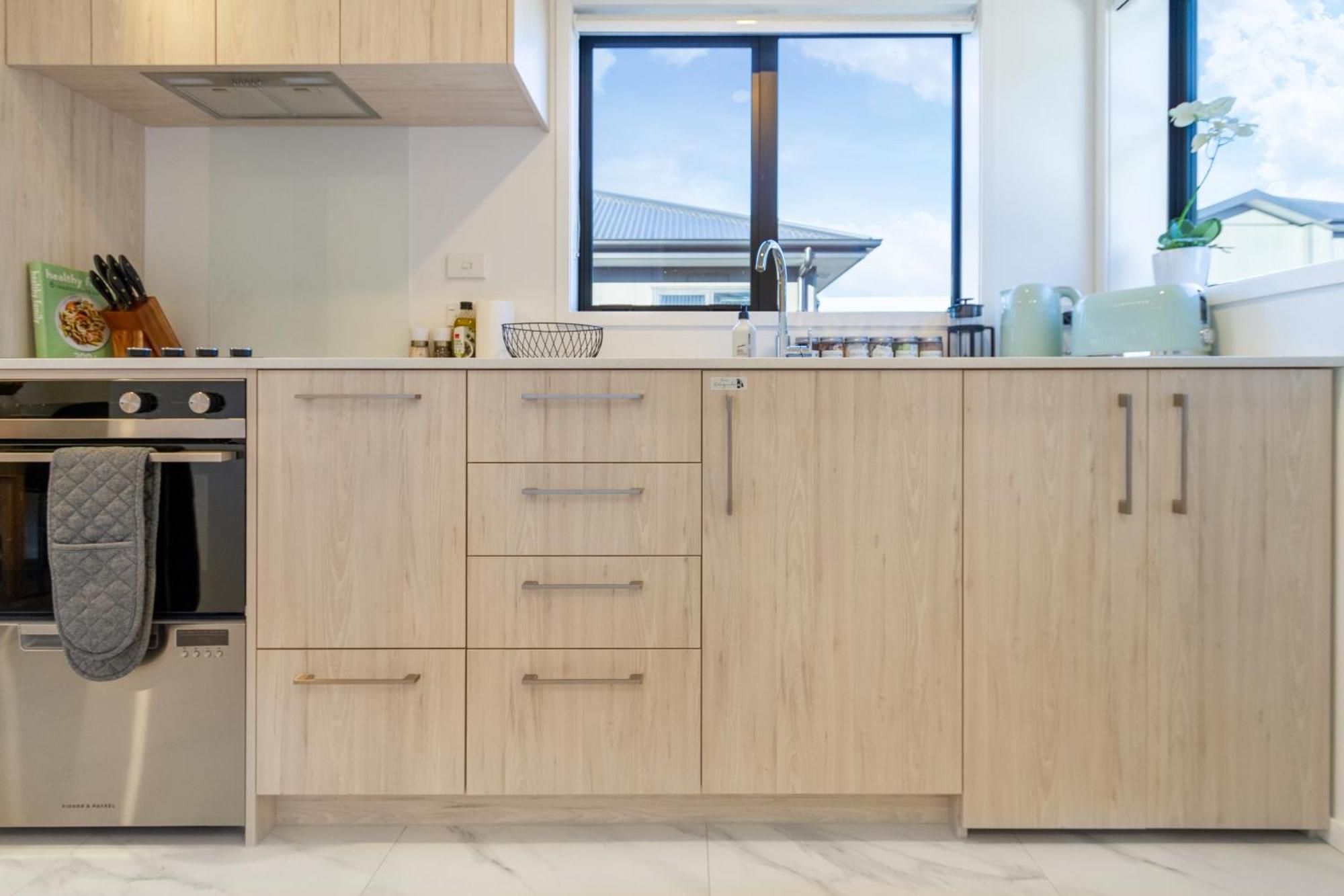 Luxury Studio With Balcony - Close To Supermarket Κράισττσερτς Εξωτερικό φωτογραφία