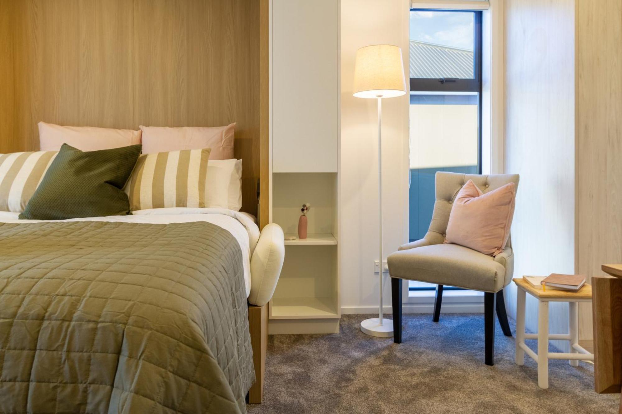 Luxury Studio With Balcony - Close To Supermarket Κράισττσερτς Εξωτερικό φωτογραφία